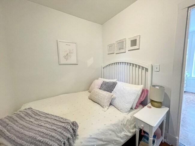 Photo - 24 Anderson St Unidad 7##