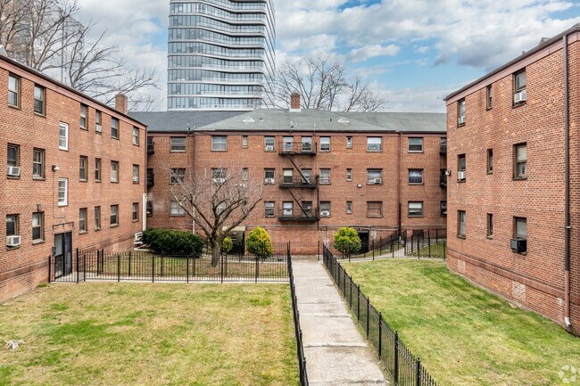 Photo - Spaxalaya 255 Harrison LLC