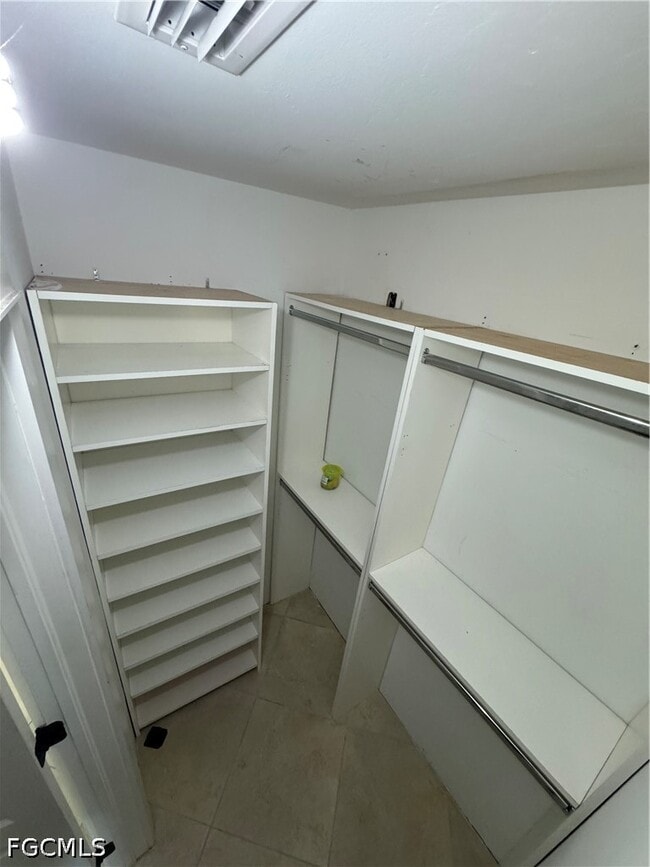 Photo - 3313 35th St W