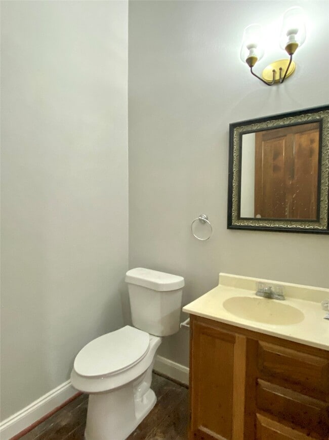 Photo - 2319 The Strand Unit 2A