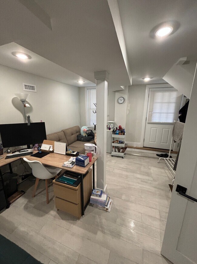 Photo - 11 Pomeroy St Unit 11 Pomeroy, #11,