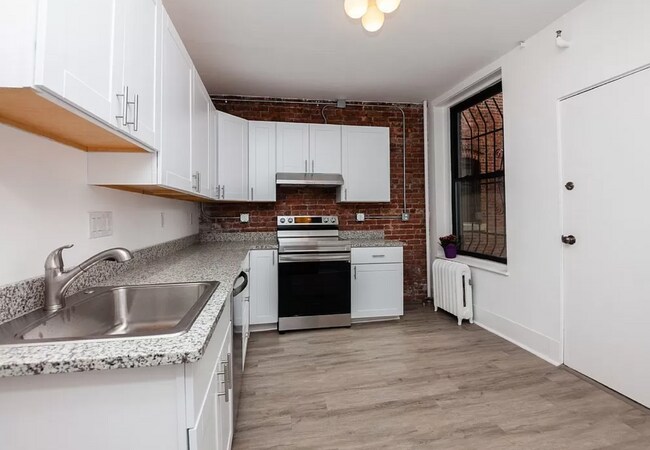 Photo - 1408 Commonwealth Ave Unidad 1