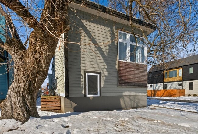 Photo - 1960 Bellefontaine St Unit 1960 North Bellefontaine Street