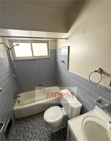 Photo - 17276 Bentler St Unidad #2