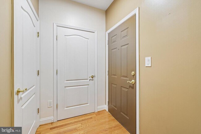 Photo - 5910 Great Star Dr Unit 406