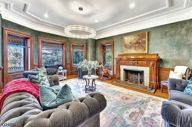 Photo - 30 N Mountain Ave
