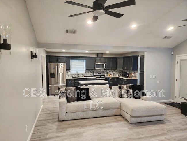 Photo - 5126 Stonegate Dr