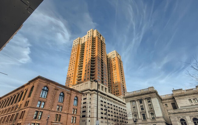 Water St Building - 414 Water St Unit 1907