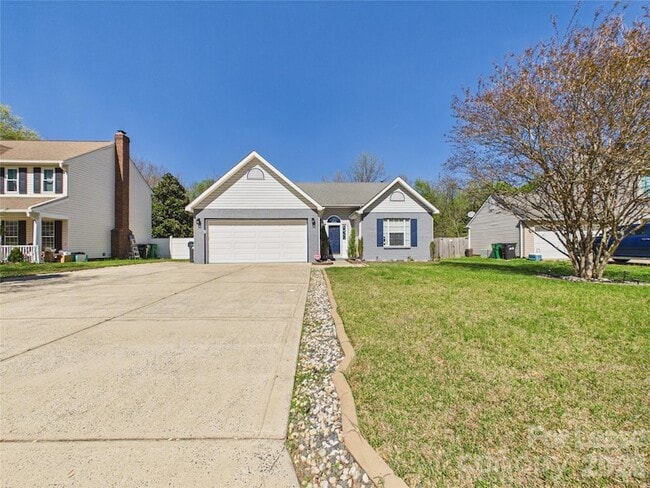 Photo - 14133 Walkers Crossing Dr