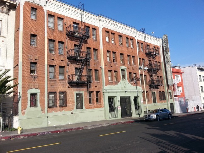 Photo - Olympic Hotel