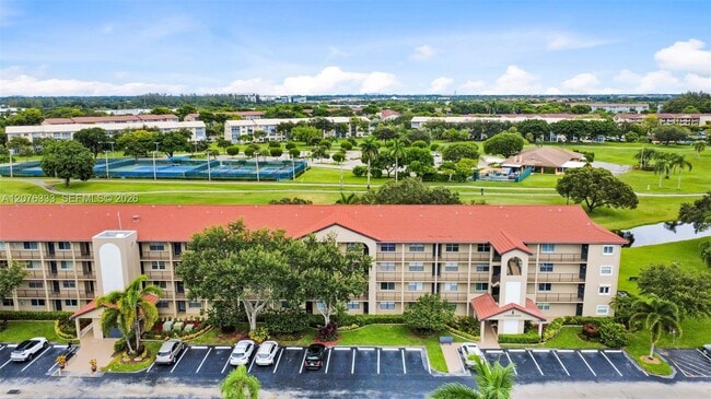 Building Photo - 901 SW 128th Terrace Unit 212A