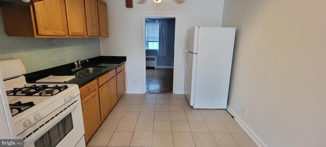 Photo - 307 E Clarkson Ave Unit 1ST FLOOR