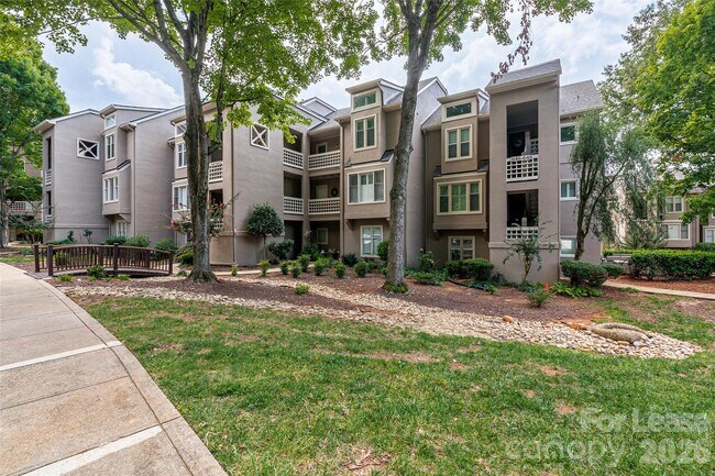 Photo - 646 Portside Dr