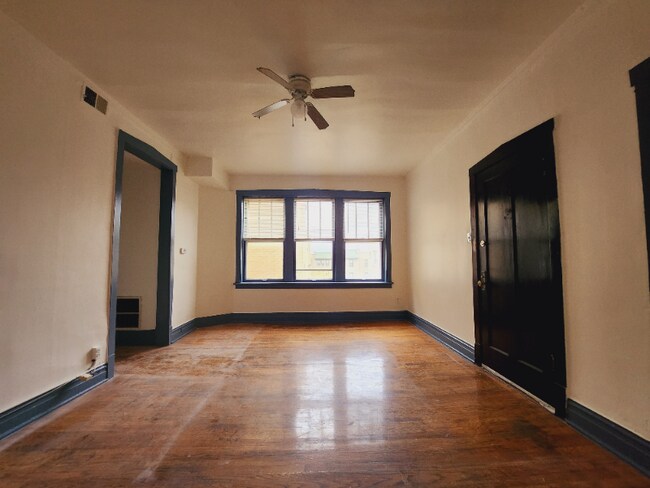 Photo - 1158 S Mason Ave Unit E3