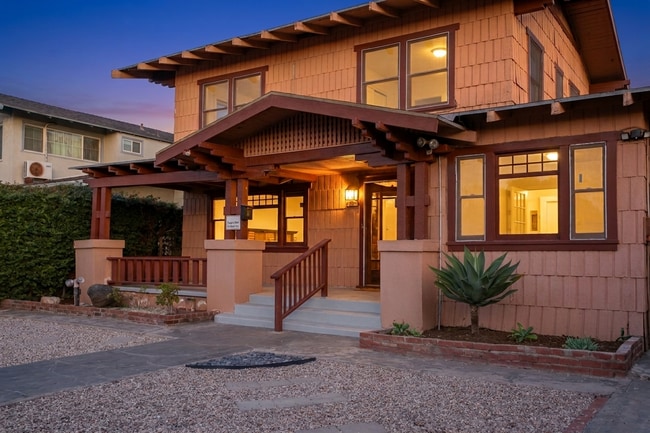 1428 12th Ave Unidad 1428 12th Avenue