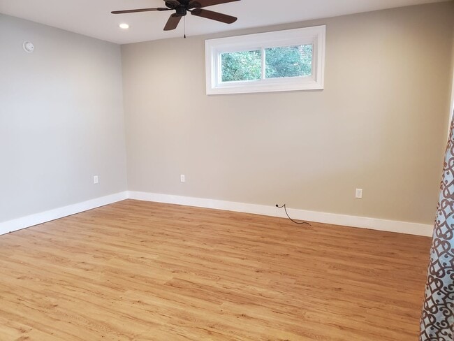 Photo - 632-634 Second St. Unit 634 Second St.