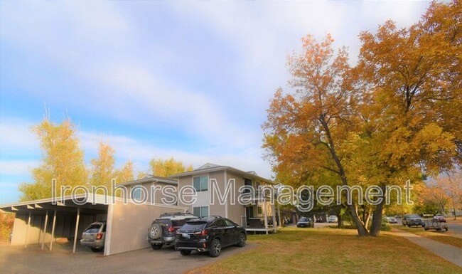 Building Photo - 515 S 15th Ave Unit C Rental