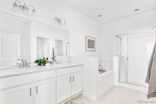 Building Photo - 3669 S Lisbon Ct