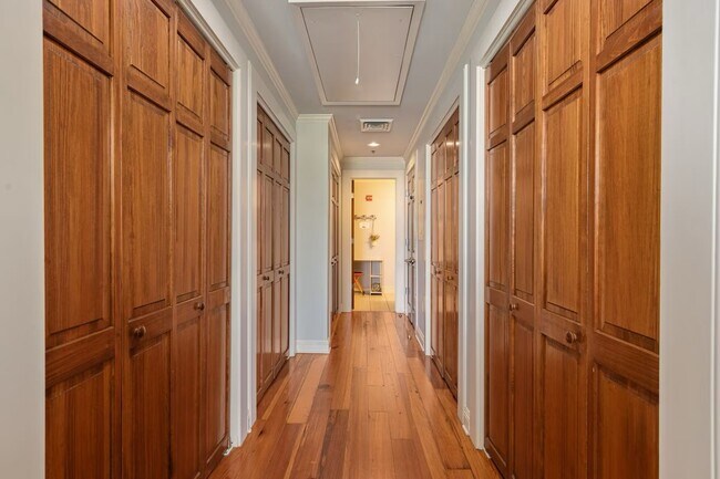 Photo - 500 Jefferson St