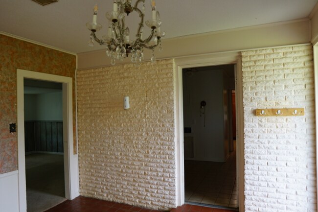 Photo - 14379 Duckworth Rd