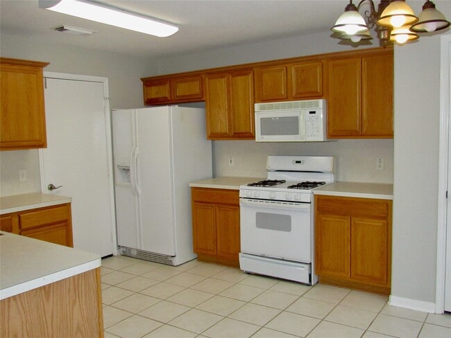 Photo - 3231 Stoneydale Ln