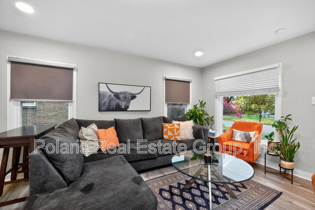 Photo - 4905 Norwaldo Ave