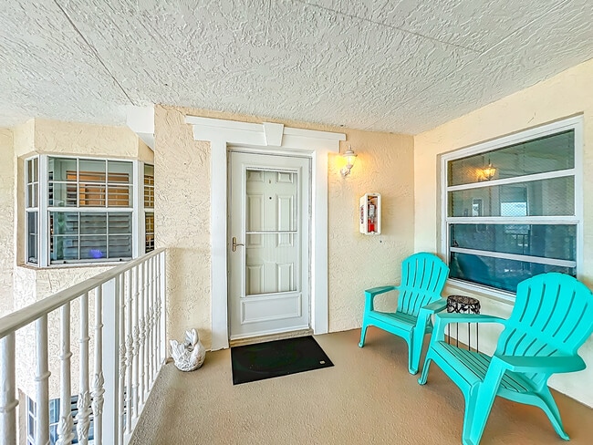 Photo - 760 Lake Orchid Cir Unit 204