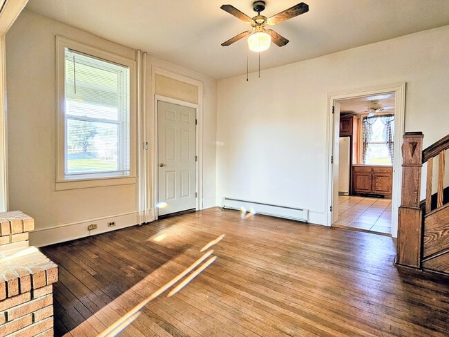 Photo - 461 W Main Ave