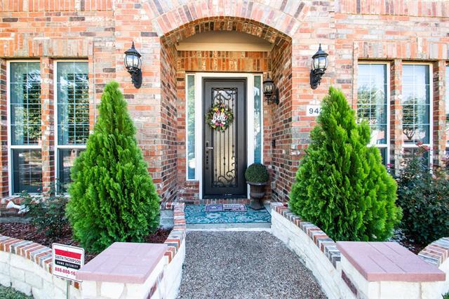 Photo - 9421 Woodhurst Dr