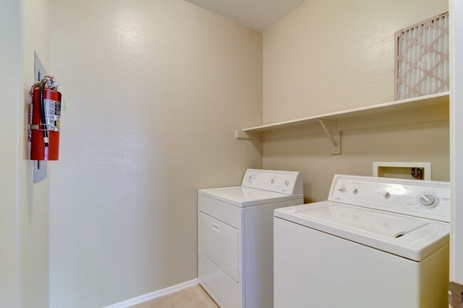 Building Photo - 8324 W Charleston Blvd Unit 2056