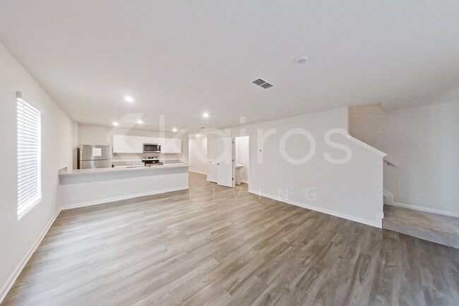 Photo - 342 Ironwood Ct