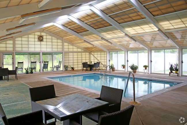 Indoor Pool - Hatton House Apartments