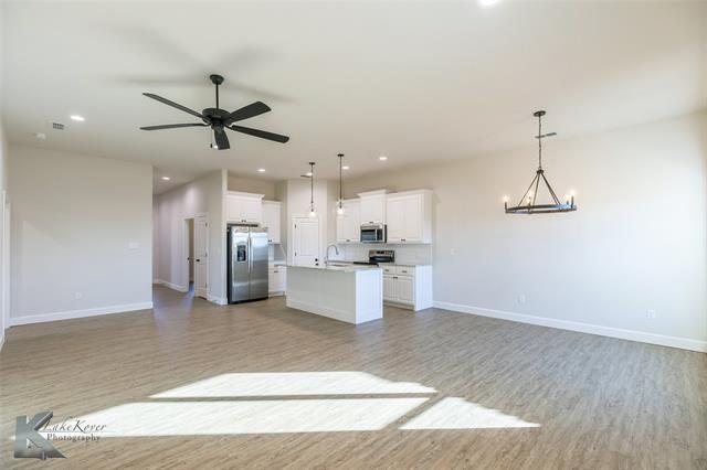 Photo - 8158 Sawdust Trl