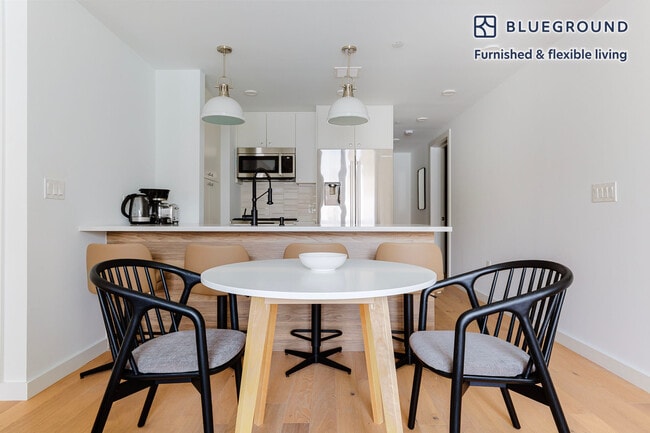 Photo - 139 Brunswick St Unit FL3-ID1535