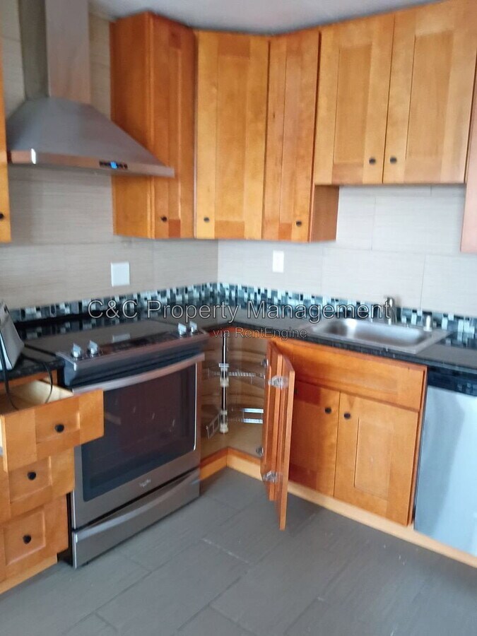 Photo - 1525 Valle Vista Ave