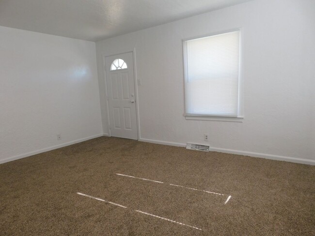 Photo - 441 N 16th St Unit 1