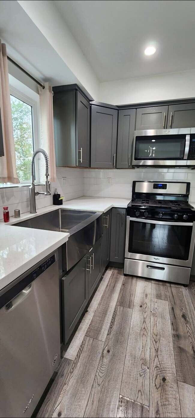 Photo - 1228 Alexandria Ave