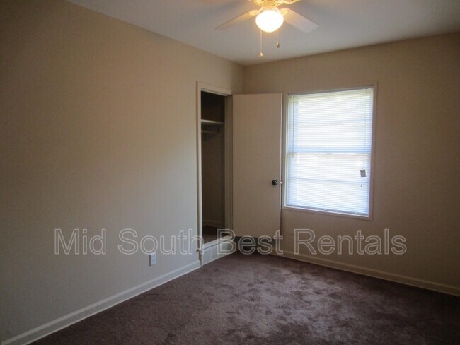Photo - 3446 Madewell St