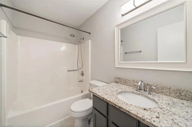 Photo - 1903 Malone Rd
