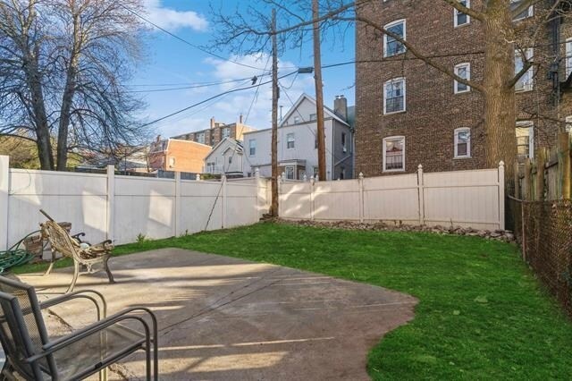 Photo - 68 Linden Ave Unit 2