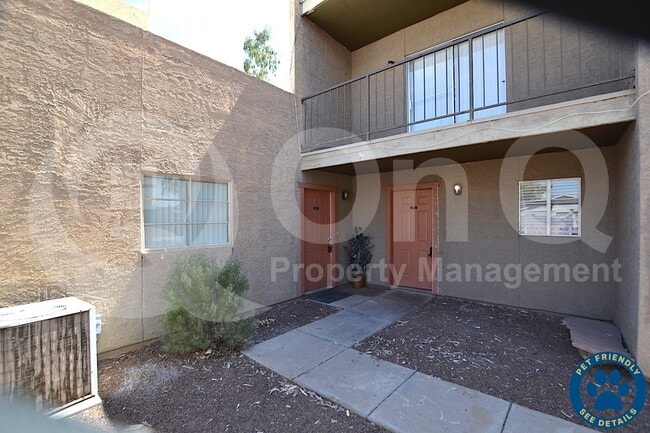 Building Photo - 2807 E Paradise Ln Rental