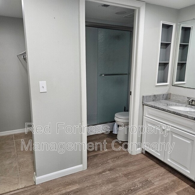 Photo - 12501 McGregor Blvd