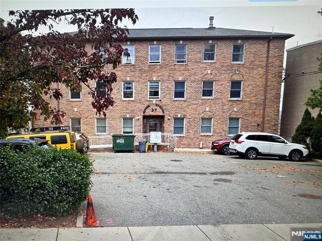 Building Photo - 37 Bergen Blvd