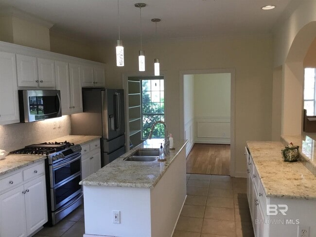 Photo - 112 Kensington Ct