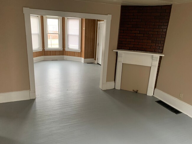 Photo - 1625 Latrobe St Unit 1625-1