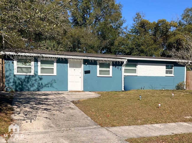 Building Photo - 7601 Wycombe Dr N Rental