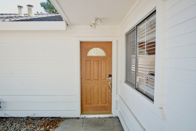 Photo - 4400 Sunrise Ct