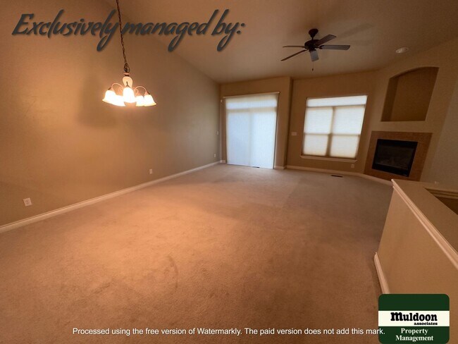 Photo - Beautiful University Park - Easy Living Home!