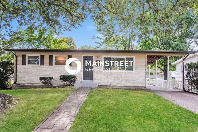 Building Photo - 3 Bedroom Pet-Friendly Home in FLORISSANT,...