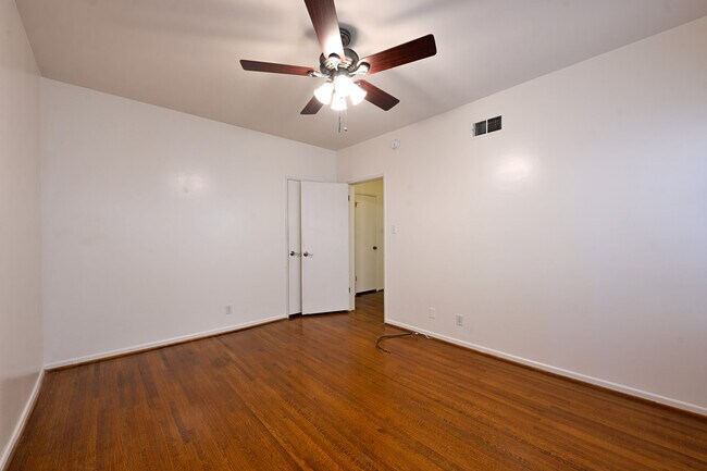 Photo - 149 S Crescent Dr